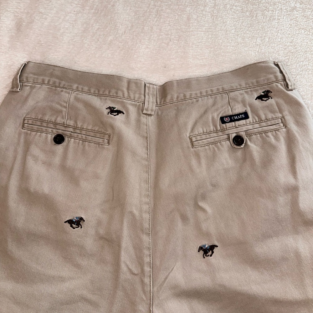 Chaps‎ Horse Racing Shorts - Picture 4 of 4